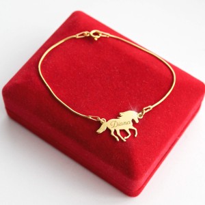 Złota Bransoletka z Koniem na Łańcuszku Grawer