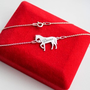 Srebrny Naszyjnik z Koniem Grawer