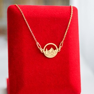 Złoty Naszyjnik z Górami Grawer