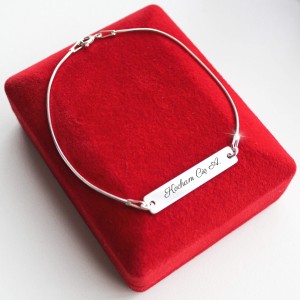 Srebrna Bransoletka z Poprzeczną Blaszką Grawer