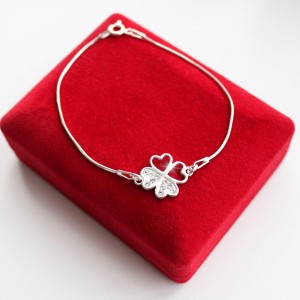 Srebrna Bransoletka Koniczynka z Cyrkoniami