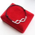 Srebrna Bransoletka Mama Nieskończoność na Sznurku