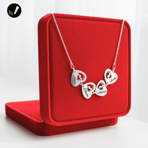 Srebrny Naszyjnik Cztery Serca Stópki z Imionami Dzieci dla Mamy 925