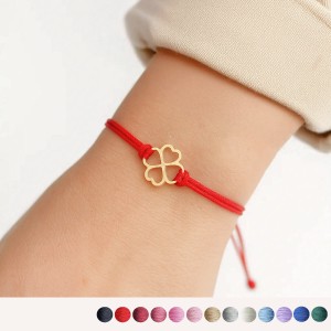 Złota Bransoletka z Koniczynką na Sznurku 585